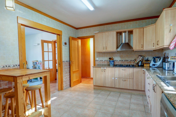 #Houses & Villas - 5 Rooms 3 Bathrooms 509 m2 | mas mestres, Olivella Cocina