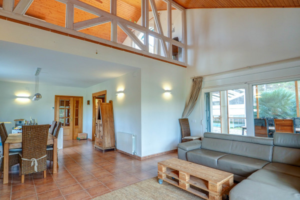 #38213 - Starfall House | Houses for Sale | Hello Homes Sitges