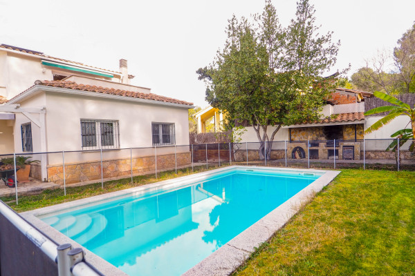 #Casas & Villas - 5 Habitaciones 3 Baños 509 m2 | mas mestres, Olivella Jardín