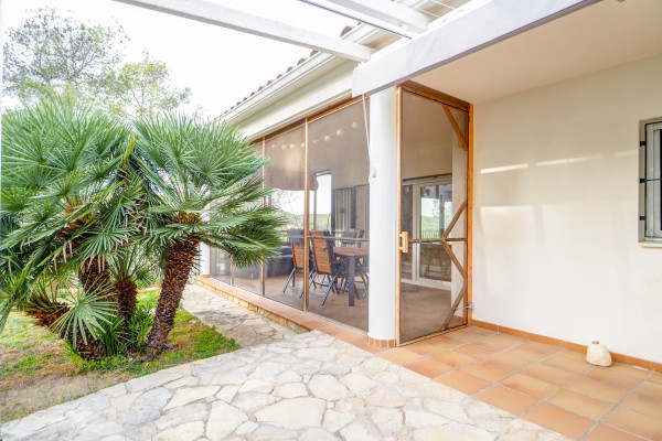 #38236 - Starfall House | Houses for Sale | Hello Homes Sitges