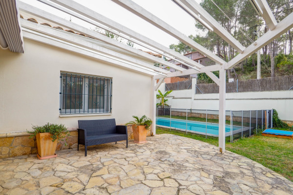 #Jardín - Houses & Villas - 5 Rooms 3 Bathrooms 509 m2 | mas mestres, Olivella 