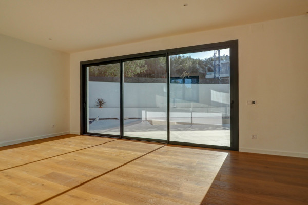 #Houses & Villas - 5 Rooms 5 Bathrooms 322 m2 | Mas Alba, Sant Pere de Ribes 