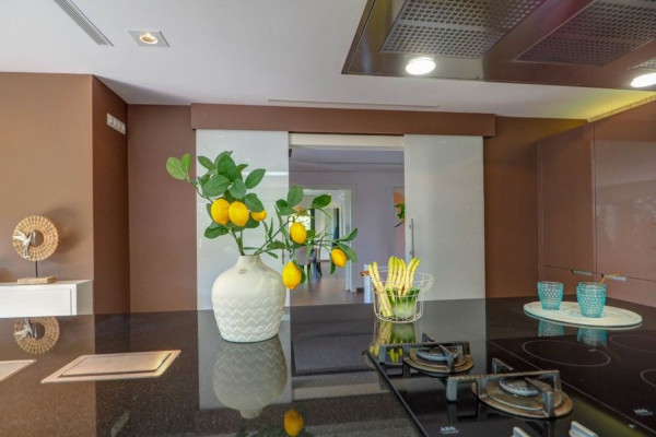 #Houses & Villas - 6 Rooms 7 Bathrooms 540 m2 | , Sitges 