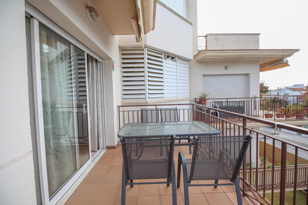 #40840 - Apartment - Centre, Sitges | Apartments for Sale | Hello Homes Sitges