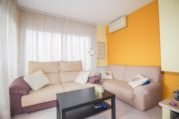 #40845 - Apartment - Centre, Sitges | Apartments for Sale | Hello Homes Sitges