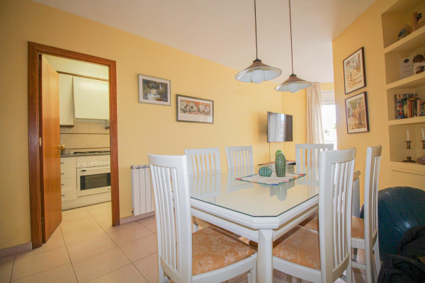 #40846 - Apartment - Centre, Sitges | Apartments for Sale | Hello Homes Sitges
