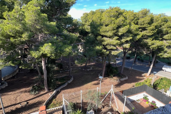 #41034 - House - Centre, Sant Pere de Ribes | Houses for Sale | Hello Homes Sitges