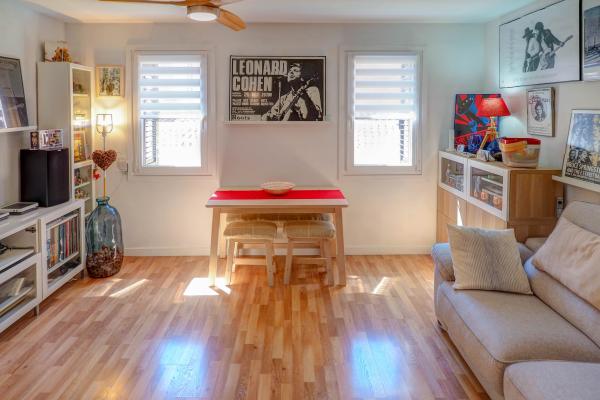 #42552 - Apartment - Centre, Sitges | Apartments for Sale | Hello Homes Sitges