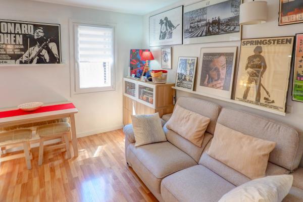 #42553 - Apartment - Centre, Sitges | Apartments for Sale | Hello Homes Sitges