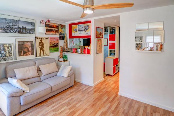 #42557 - Apartment - Centre, Sitges | Apartments for Sale | Hello Homes Sitges