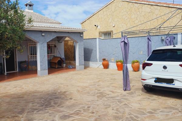 #42649 - House - La Collada, Vilanova i la Geltrú | Houses for Sale | Hello Homes Sitges