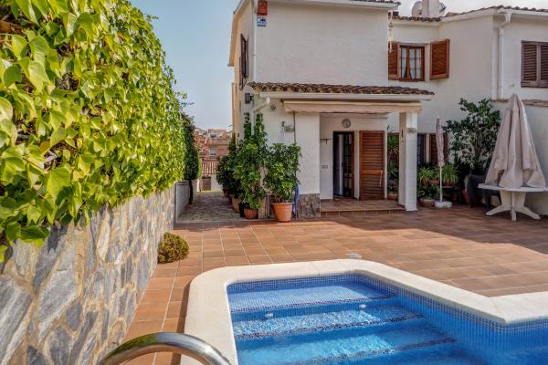 #44296 - House - Otros, Les Roquetes | Houses for Sale | Hello Homes Sitges