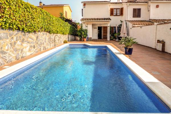 #44325 - House - Otros, Les Roquetes | Houses for Sale | Hello Homes Sitges