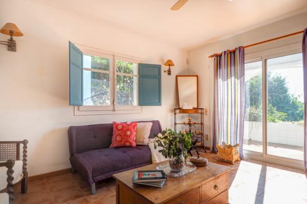 #48201 - Hus - Montgavina, Sitges 