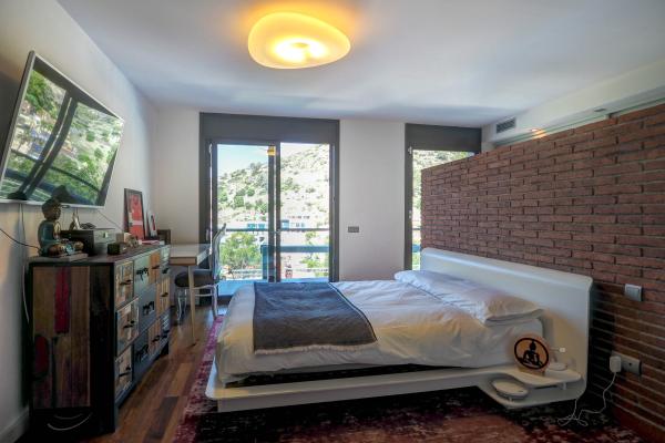 #48357 - House - Montgavina, Sitges | Houses for Sale | Hello Homes Sitges