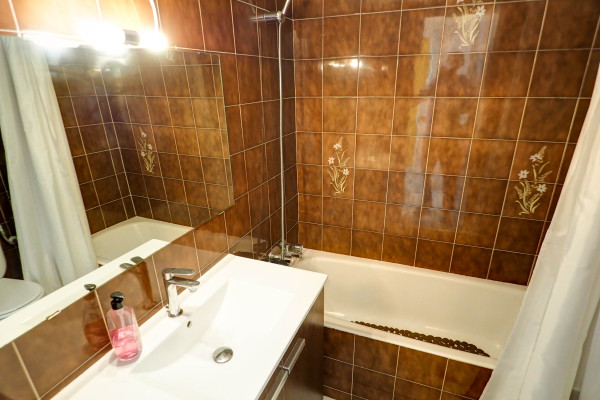 #51370 - Apartment - Centre, Sitges | Apartments for Sale | Hello Homes Sitges