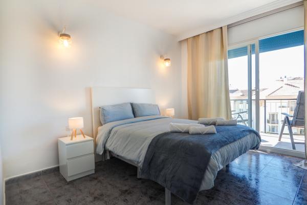 #51404 - Apartment - Centre, Sitges | Apartments for Sale | Hello Homes Sitges