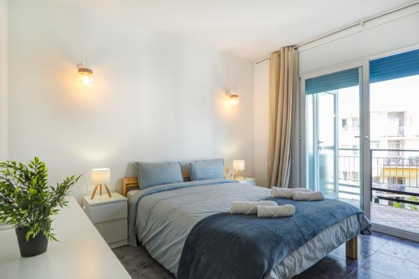 #51415 - Apartment - Centre, Sitges | Apartments for Sale | Hello Homes Sitges