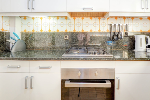 #51528 - Apartment - Centre, Sitges | Apartments for Sale | Hello Homes Sitges