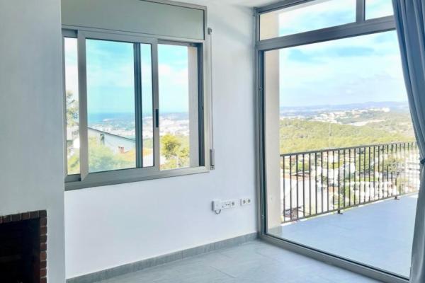 #52012 - House - Quint Mar, Sitges | Houses for Sale | Hello Homes Sitges