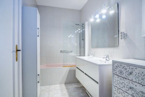 #52141 - House - Levantina, Sitges | Houses for Sale | Hello Homes Sitges