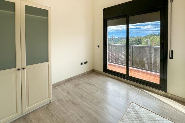 #52817 - House - Las Palmeras, Canyelles | Houses for Sale | Hello Homes Sitges
