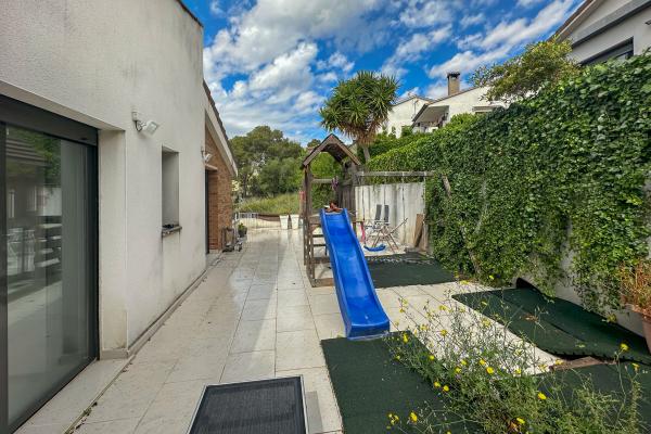 #52832 - House - Las Palmeras, Canyelles | Houses for Sale | Hello Homes Sitges