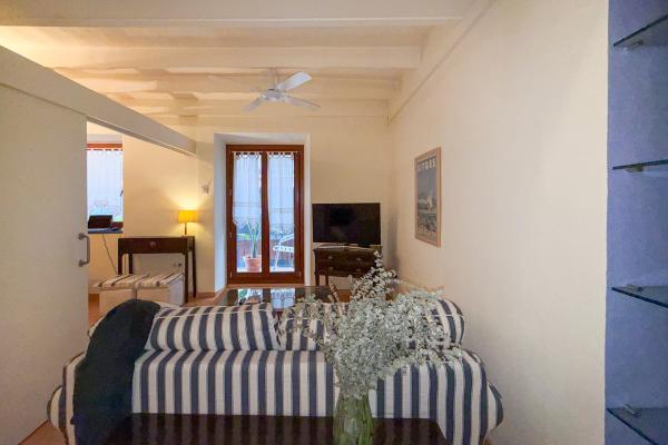 #53133 - Apartment - Centre, Sitges | Apartments for Sale | Hello Homes Sitges