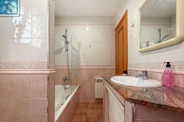 #53206 - Apartment - Sant Crispí, Sitges | Apartments for Sale | Hello Homes Sitges