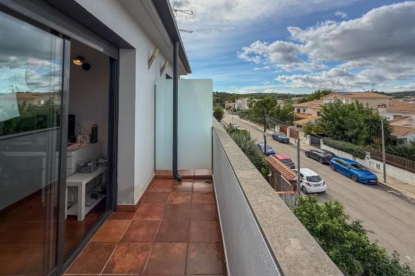 #54518 - Haus - Centre, Sant Pere de Ribes | Häuser zum Verkauf | Hello Homes Sitges