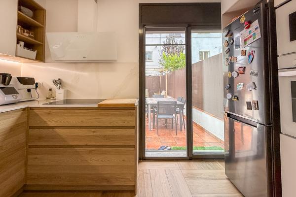 #54534 - Haus - Centre, Sant Pere de Ribes | Häuser zum Verkauf | Hello Homes Sitges
