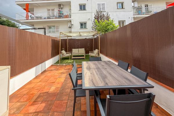 #54537 - Haus - Centre, Sant Pere de Ribes | Häuser zum Verkauf | Hello Homes Sitges