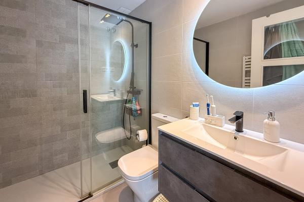 #54555 - Haus - Centre, Sant Pere de Ribes | Häuser zum Verkauf | Hello Homes Sitges