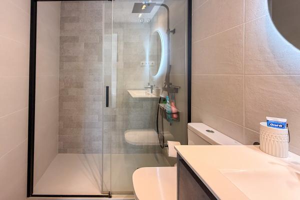 #54556 - Haus - Centre, Sant Pere de Ribes | Häuser zum Verkauf | Hello Homes Sitges