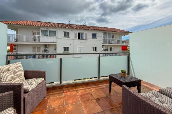 #54559 - Haus - Centre, Sant Pere de Ribes | Häuser zum Verkauf | Hello Homes Sitges